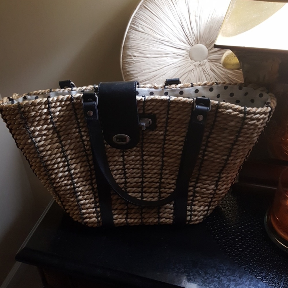 Acorn handbag